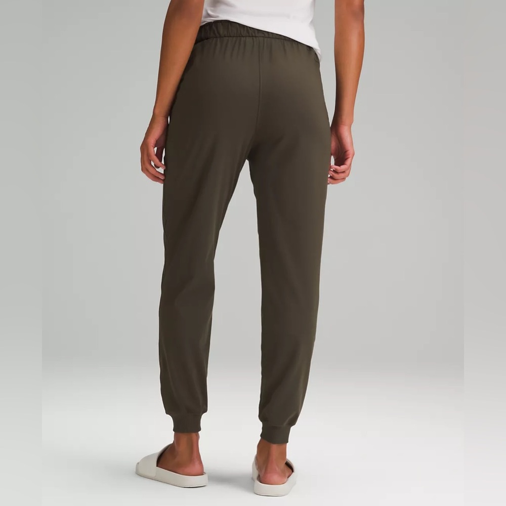 Lululemon Athletica Green and Blue Track Joggers